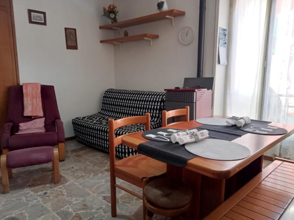 Nonno Meo Apartment Bellano Luaran gambar
