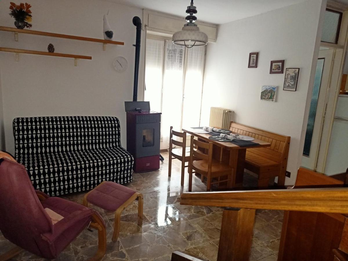 Nonno Meo Apartment Bellano Luaran gambar